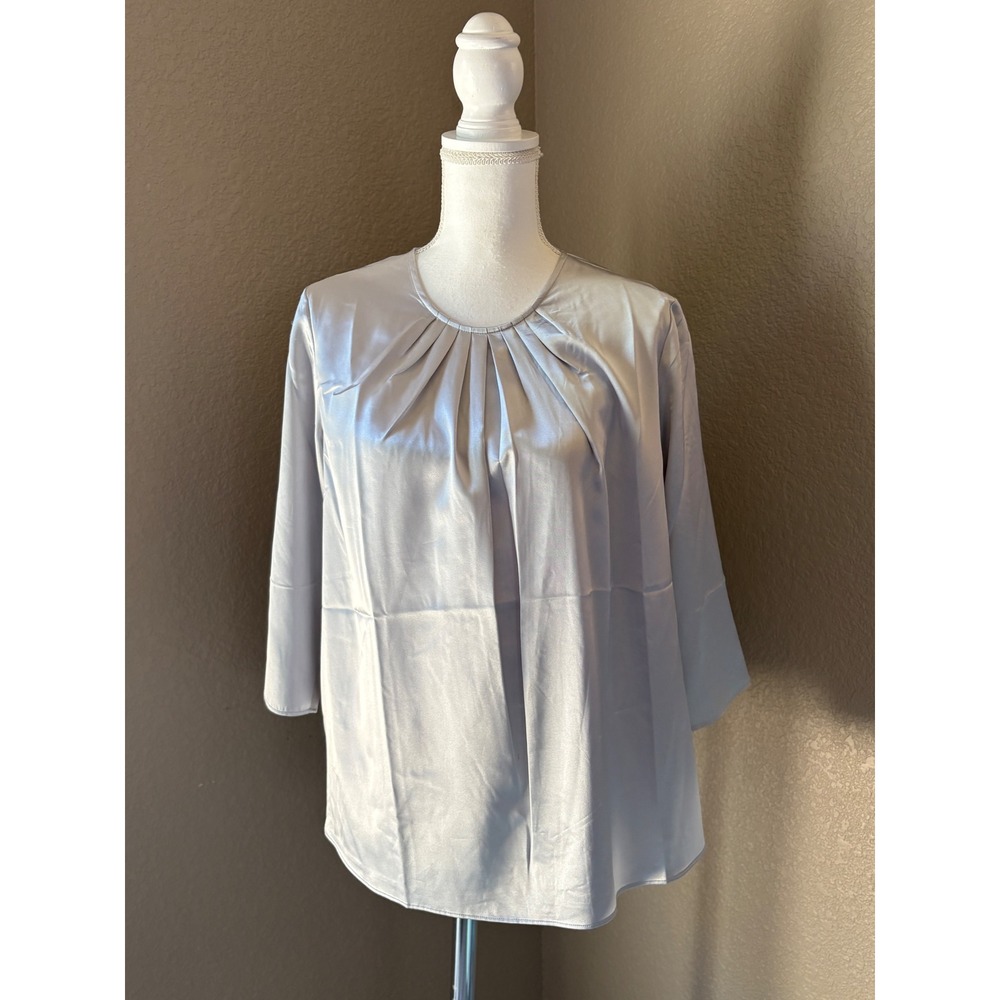 Susan Graver Style Womens Silver Satin Pleated Round Neck 3/4 Sleeve Blouse M